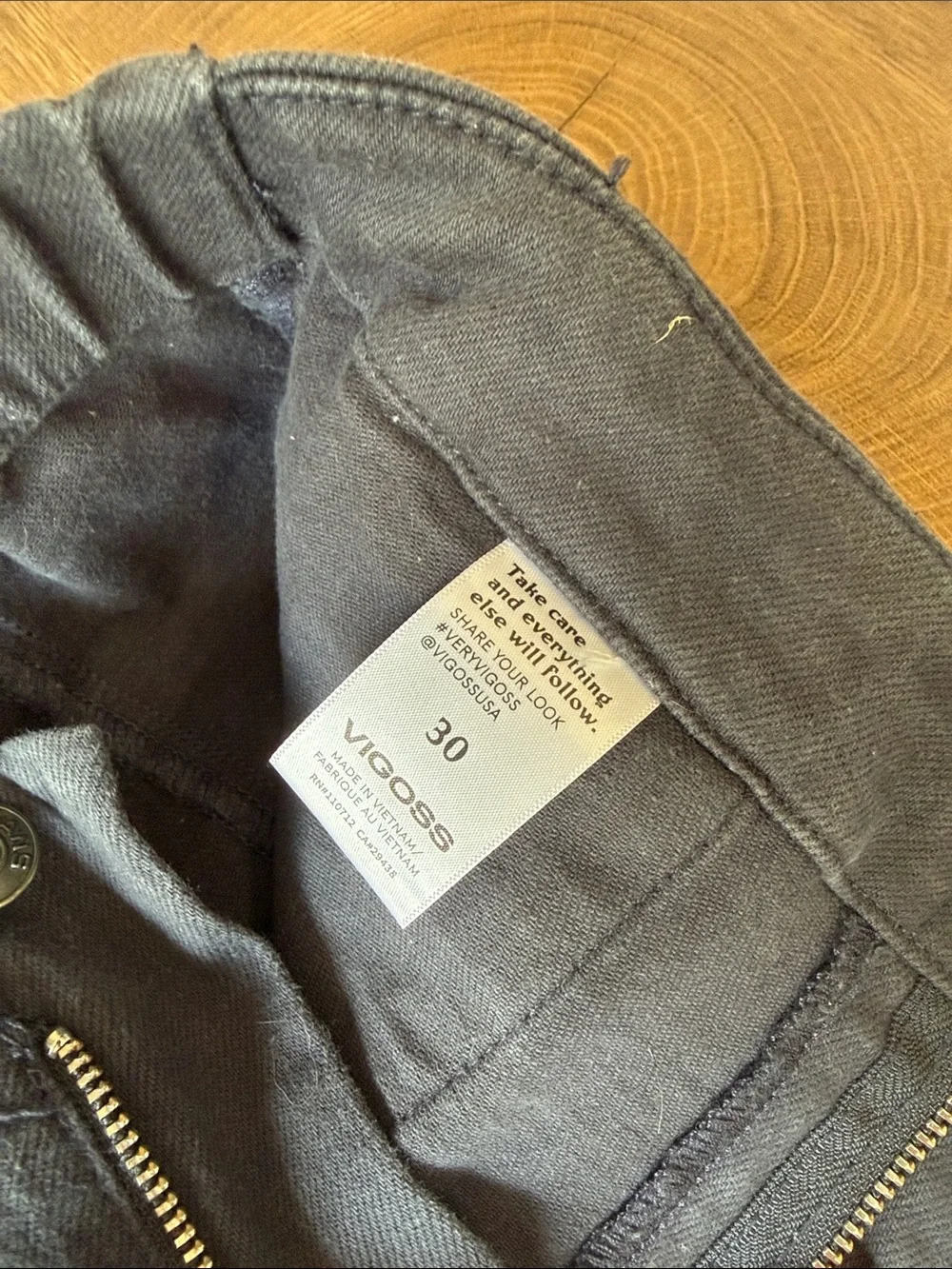 Vigoss Women's Cargo Jogger Pants in Charcoal - Picture 3 of 3